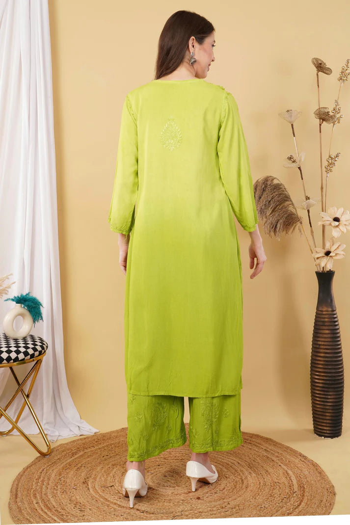 Parrot Green