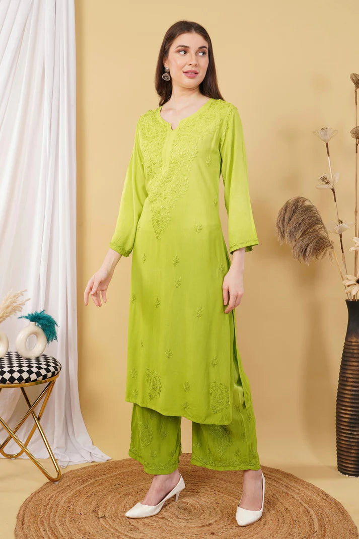 Parrot Green
