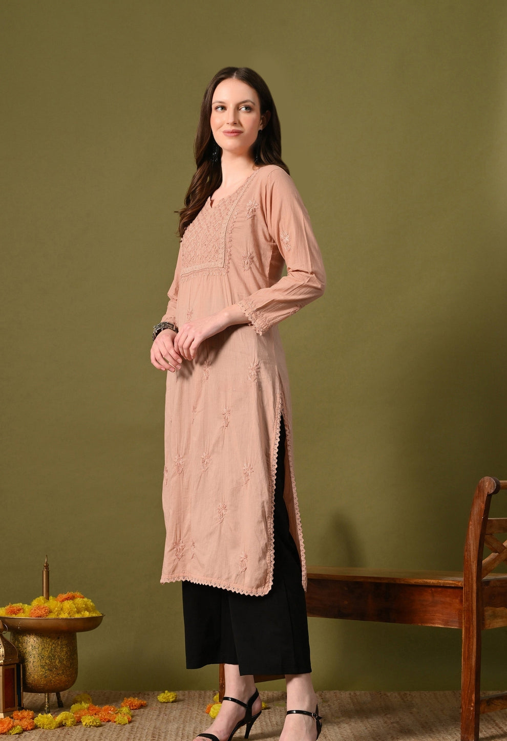 Zawiya Dyed Regular Size Mulmul Cotton Chikankari Kurti with Lace Detailing – Perfect for Every Occasions