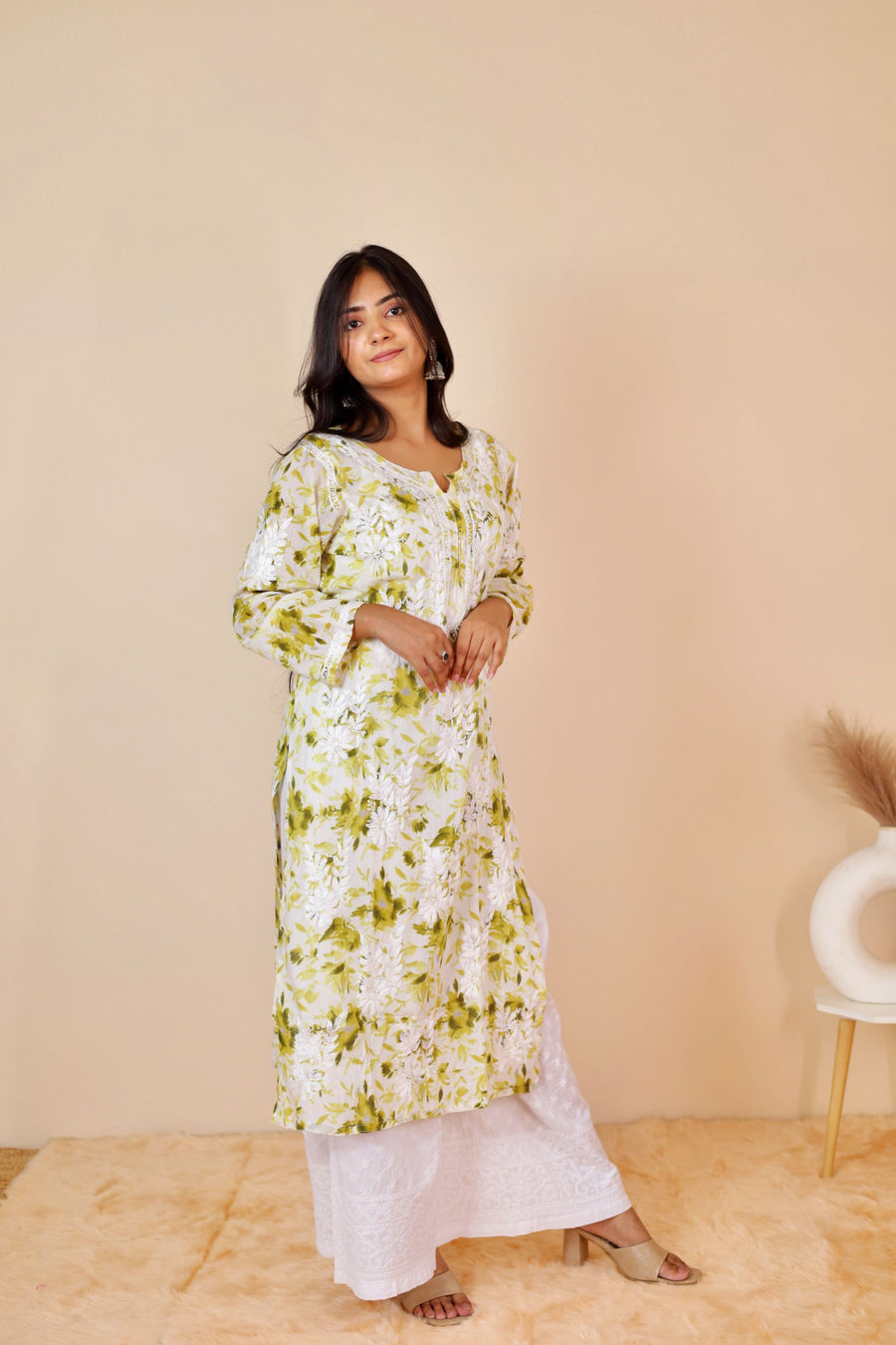 Women's Super Comfy Pure Mulmul Floral Print Lucknowi Chikankari Straight Long Kurti