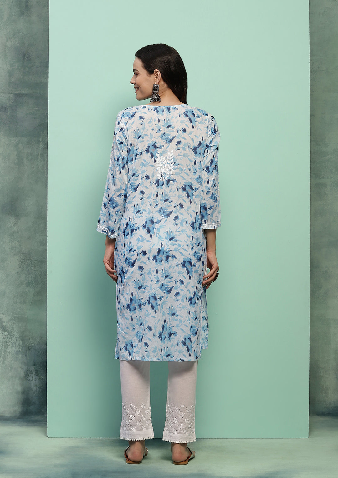 Women's Super Comfy Pure Mulmul Floral Print Lucknowi Chikankari Straight Long Kurti