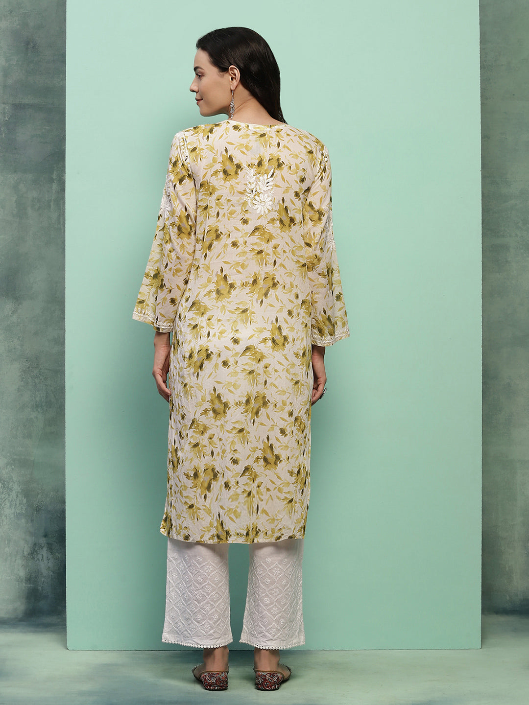 Women's Super Comfy Pure Mulmul Floral Print Lucknowi Chikankari Straight Long Kurti