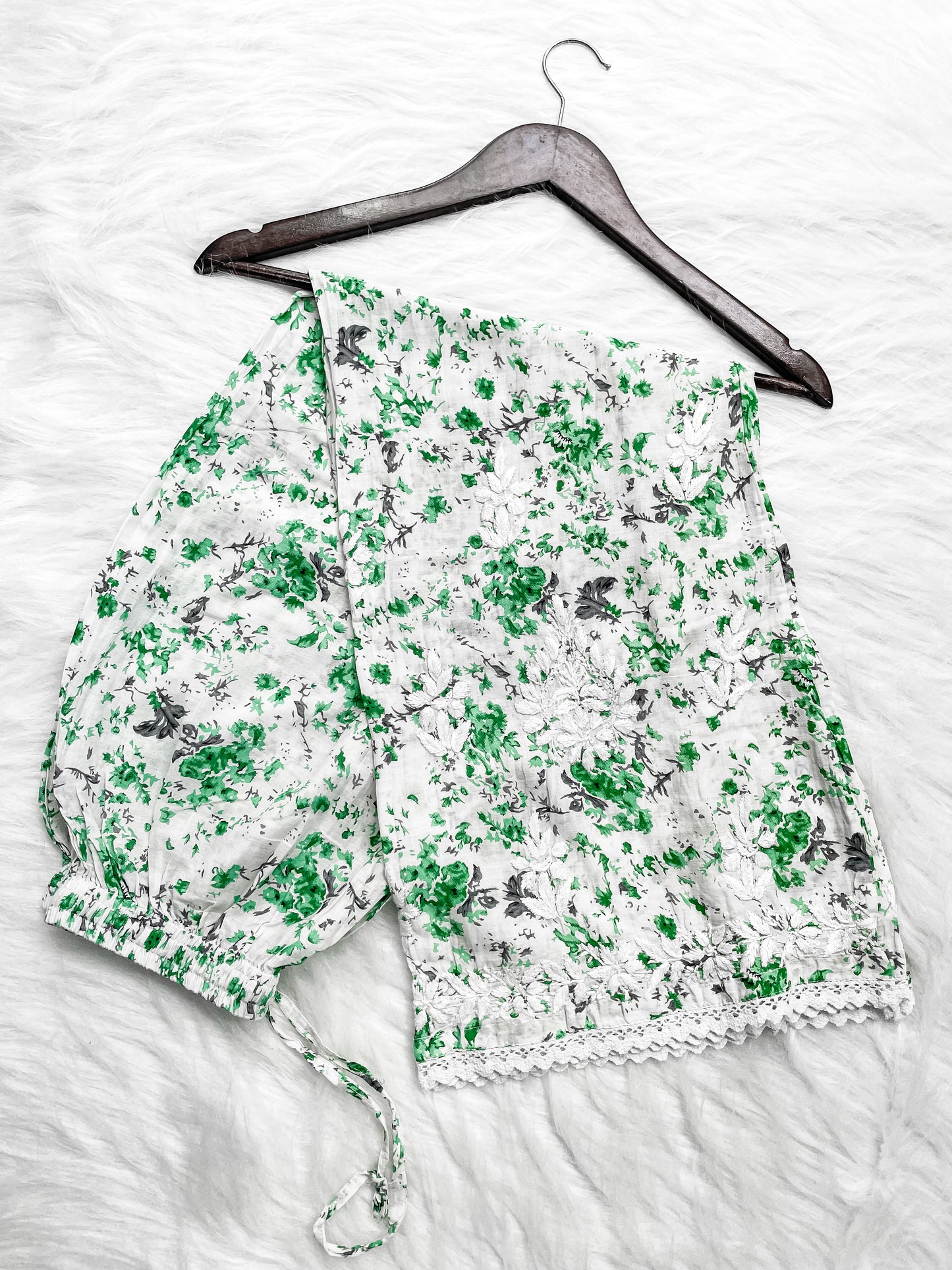 Chikankari Hand Embroidery White Base Mulmul Floral Print Kurti & Palazzo Set For Women