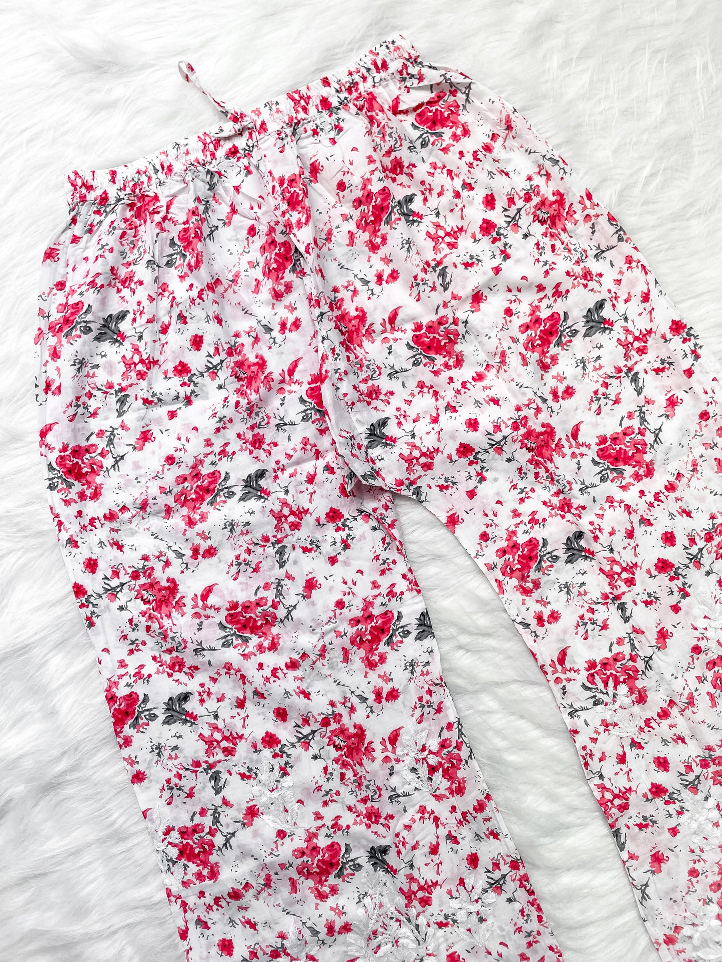 Chikankari Hand Embroidery White Base Mulmul Floral Print Kurti & Palazzo Set For Women