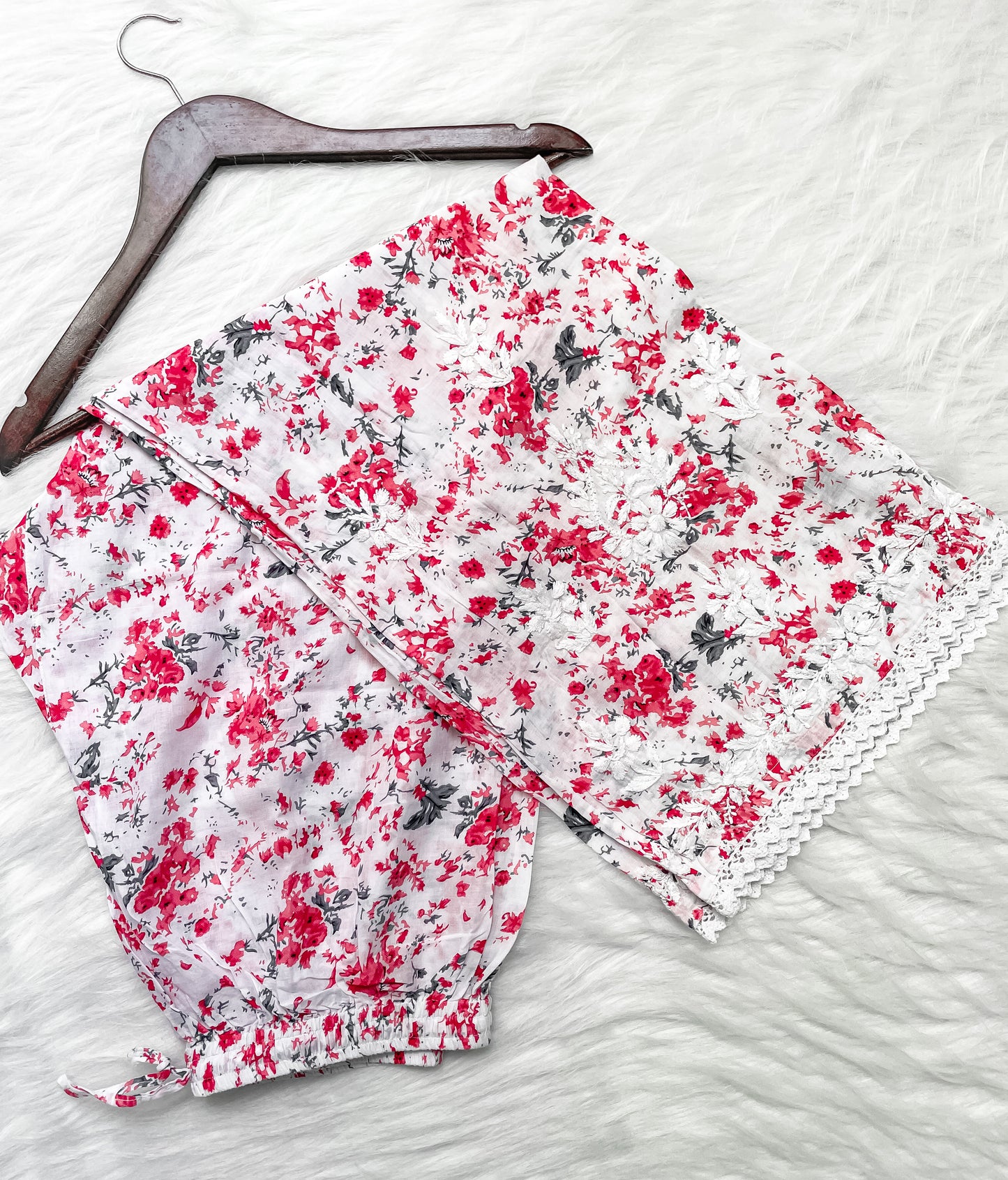 Chikankari Hand Embroidery White Base Mulmul Floral Print Kurti & Palazzo Set For Women