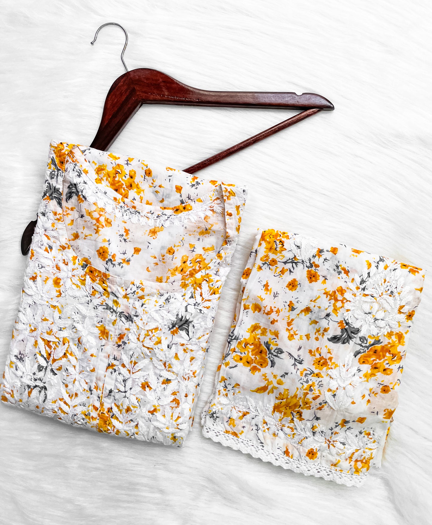 Chikankari Hand Embroidery White Base Mulmul Floral Print Kurti & Palazzo Set For Women