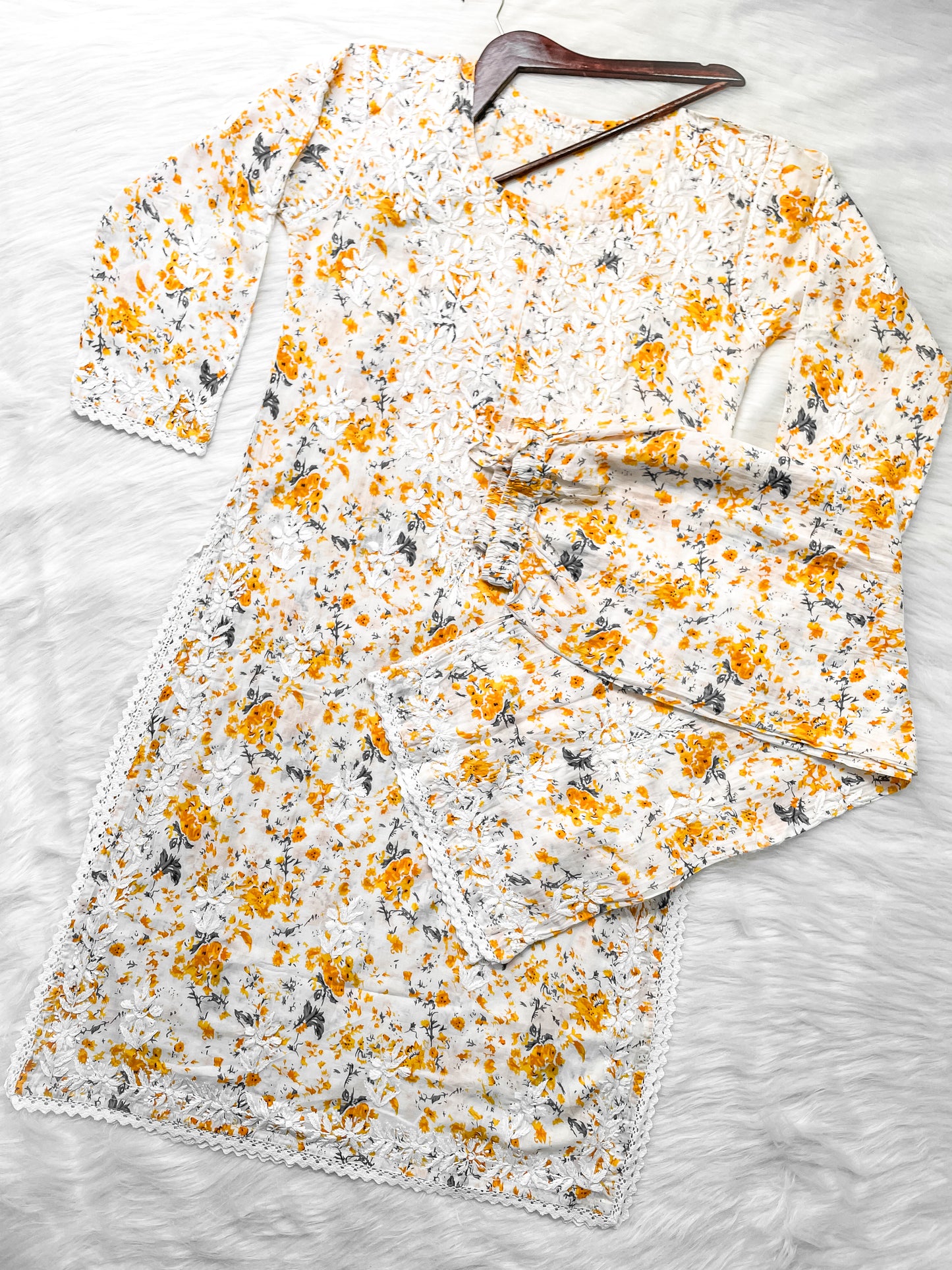 Chikankari Hand Embroidery White Base Mulmul Floral Print Kurti & Palazzo Set For Women