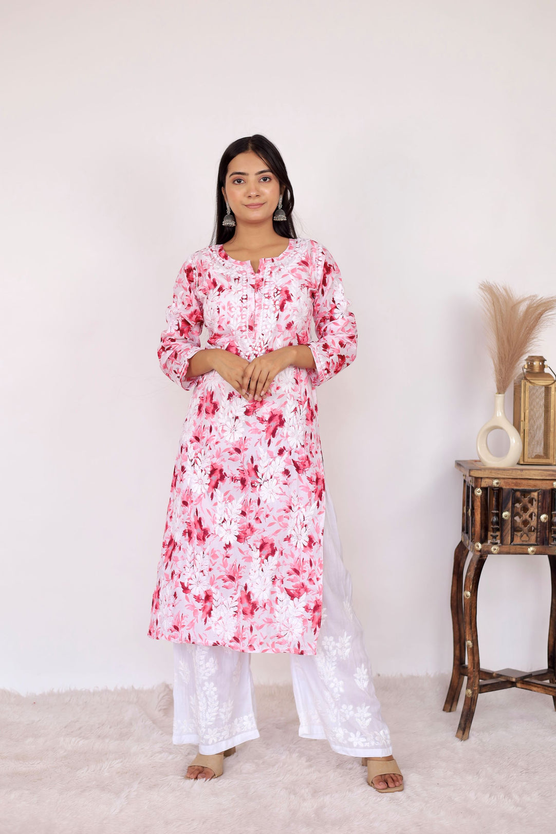Women's Super Comfy Pure Mulmul Floral Print Lucknowi Chikankari Straight Long Kurti