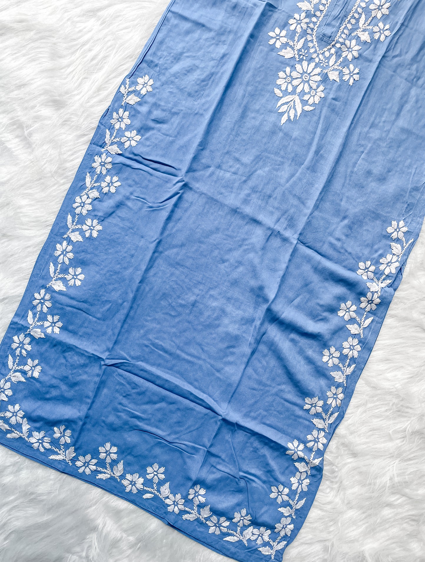 Noor Premium Soft Rayon V Neck Straight Fit Lucknowi Chikankari Kurti