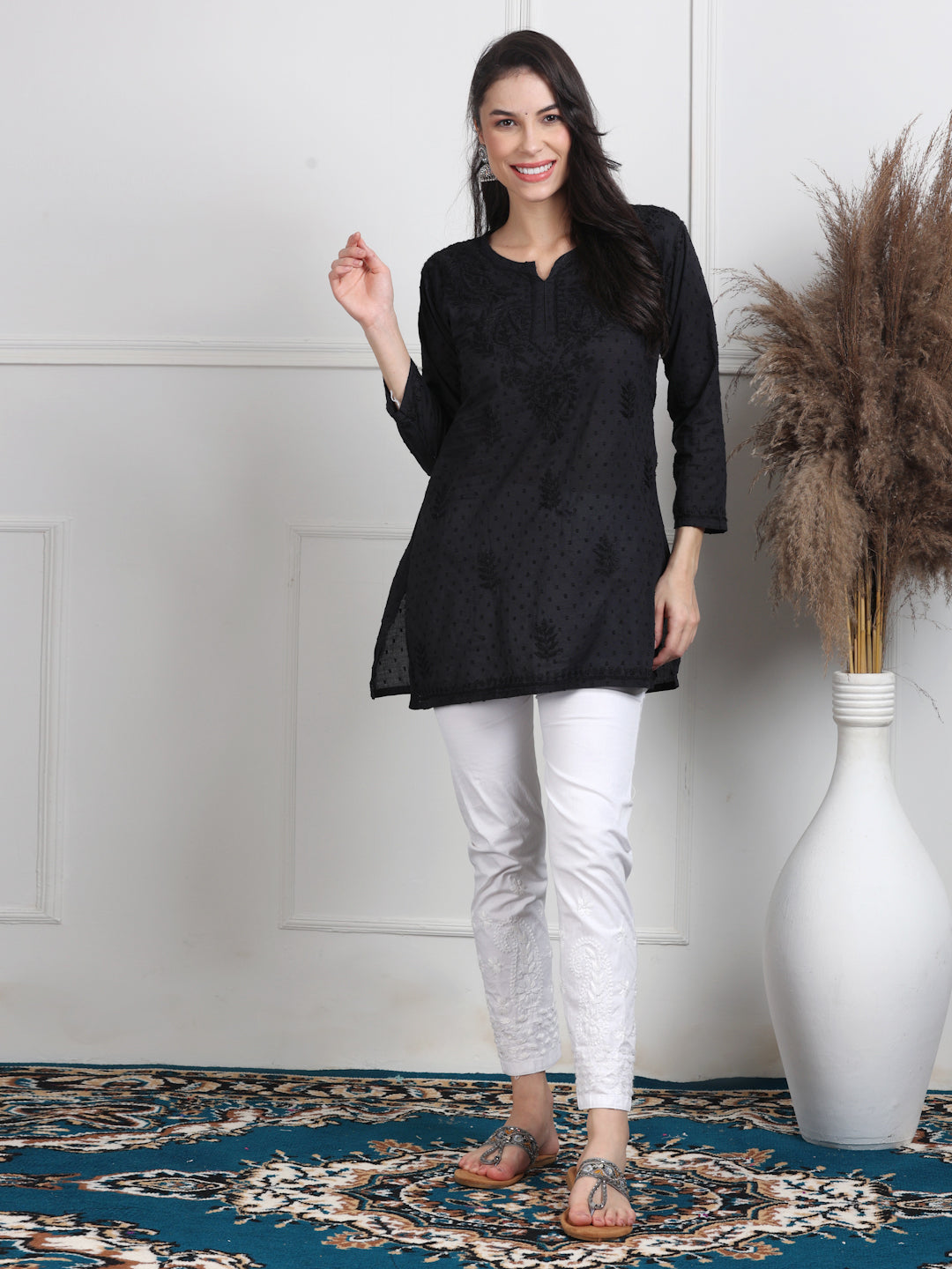 Black Nuzhat Dyed Short Cotton Top/Kurti