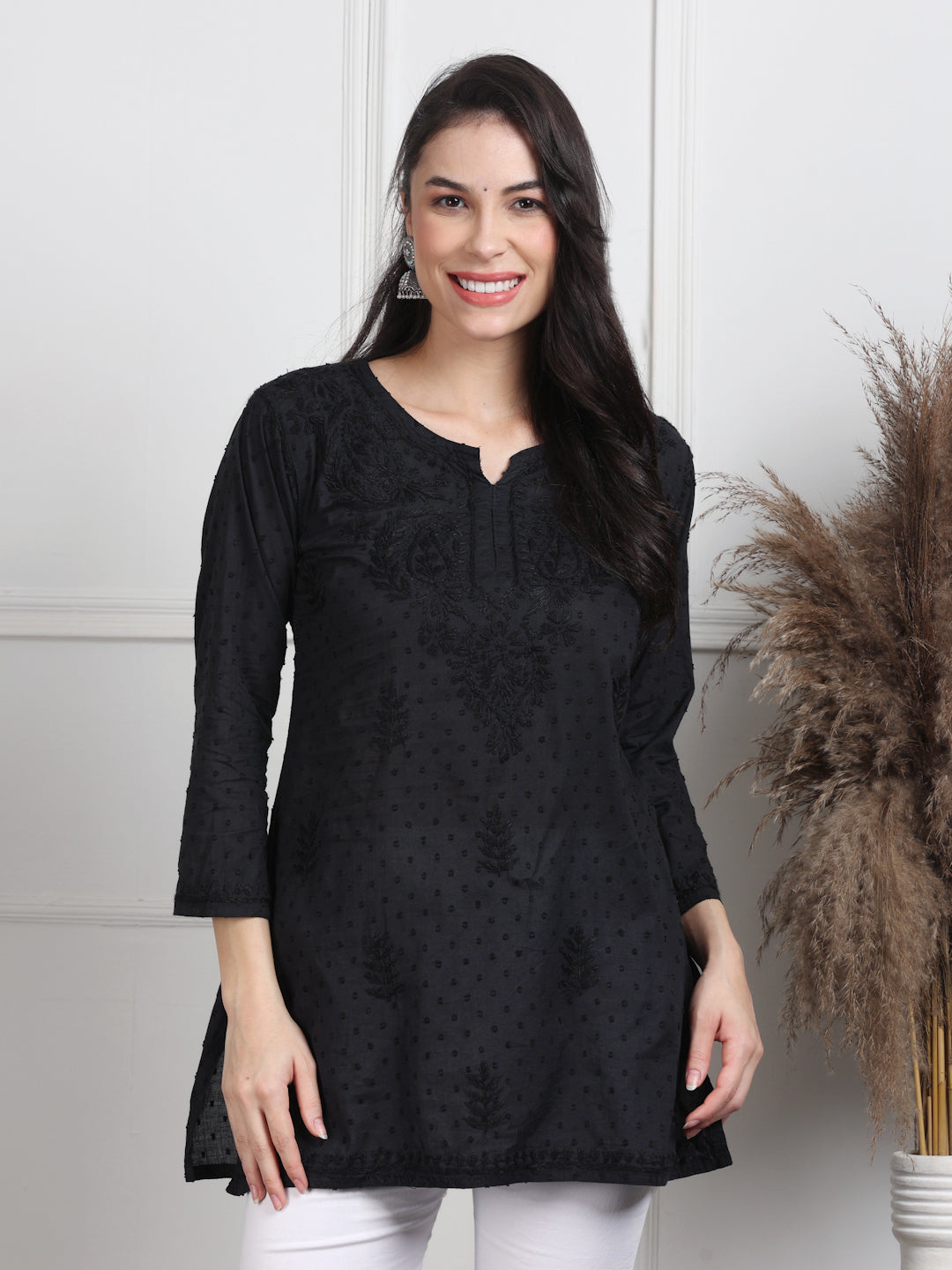 Black Nuzhat Dyed Short Cotton Top/Kurti