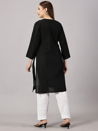 Chikankari Soft Cotton Kurti with Stretchable Lycra Pant Set – Comfortable & Stylish for All Occasions