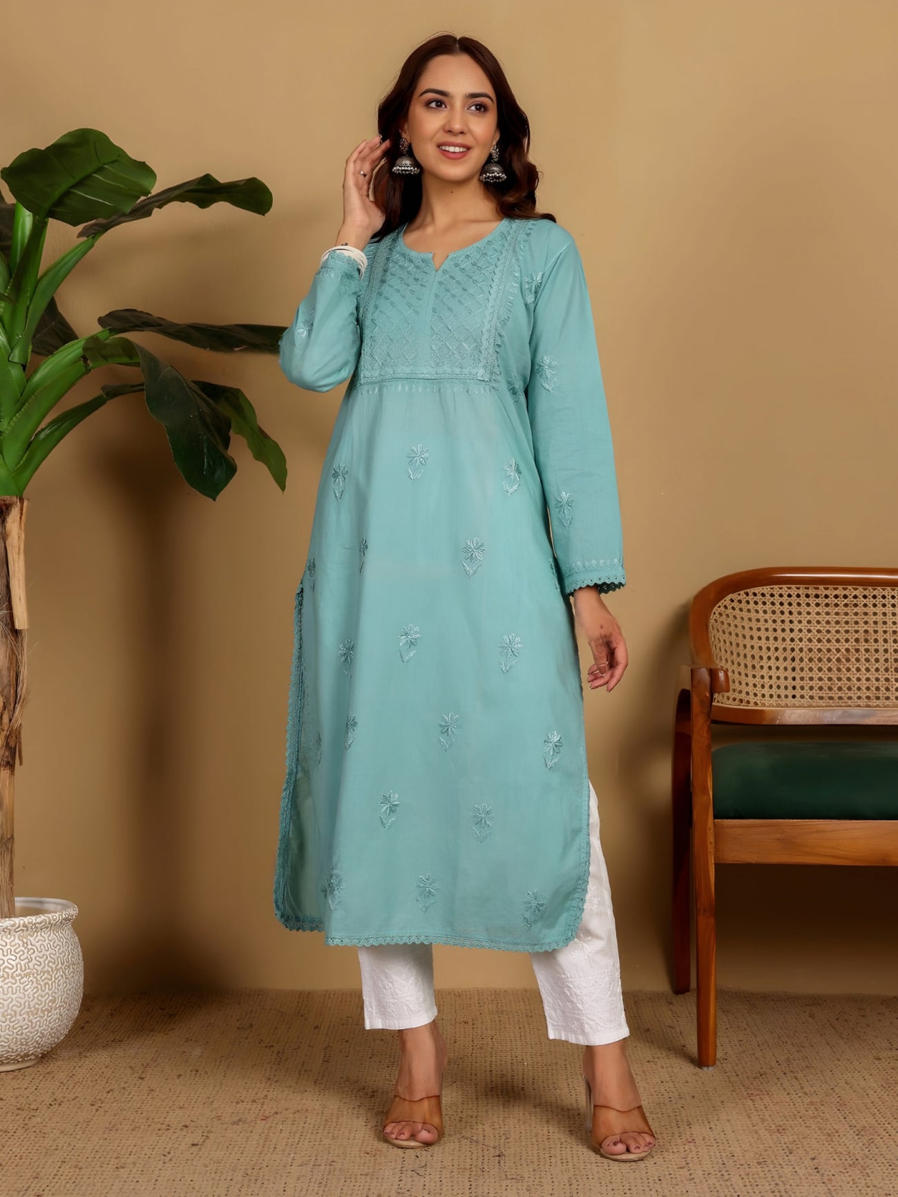 Sea Green Zawiya Dyed Regular Size Mulmul Cotton Chikankari Kurti with Lace Detailing – Perfect for Every Occasions, malabis.in