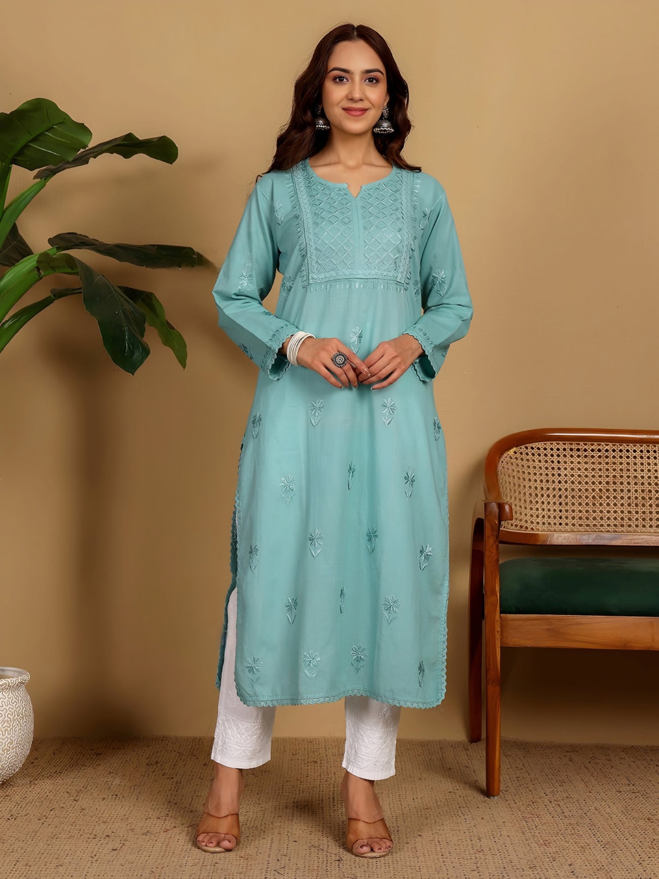 Sea Green Zawiya Dyed Regular Size Mulmul Cotton Chikankari Kurti with Lace Detailing – Perfect for Every Occasions, malabis.in