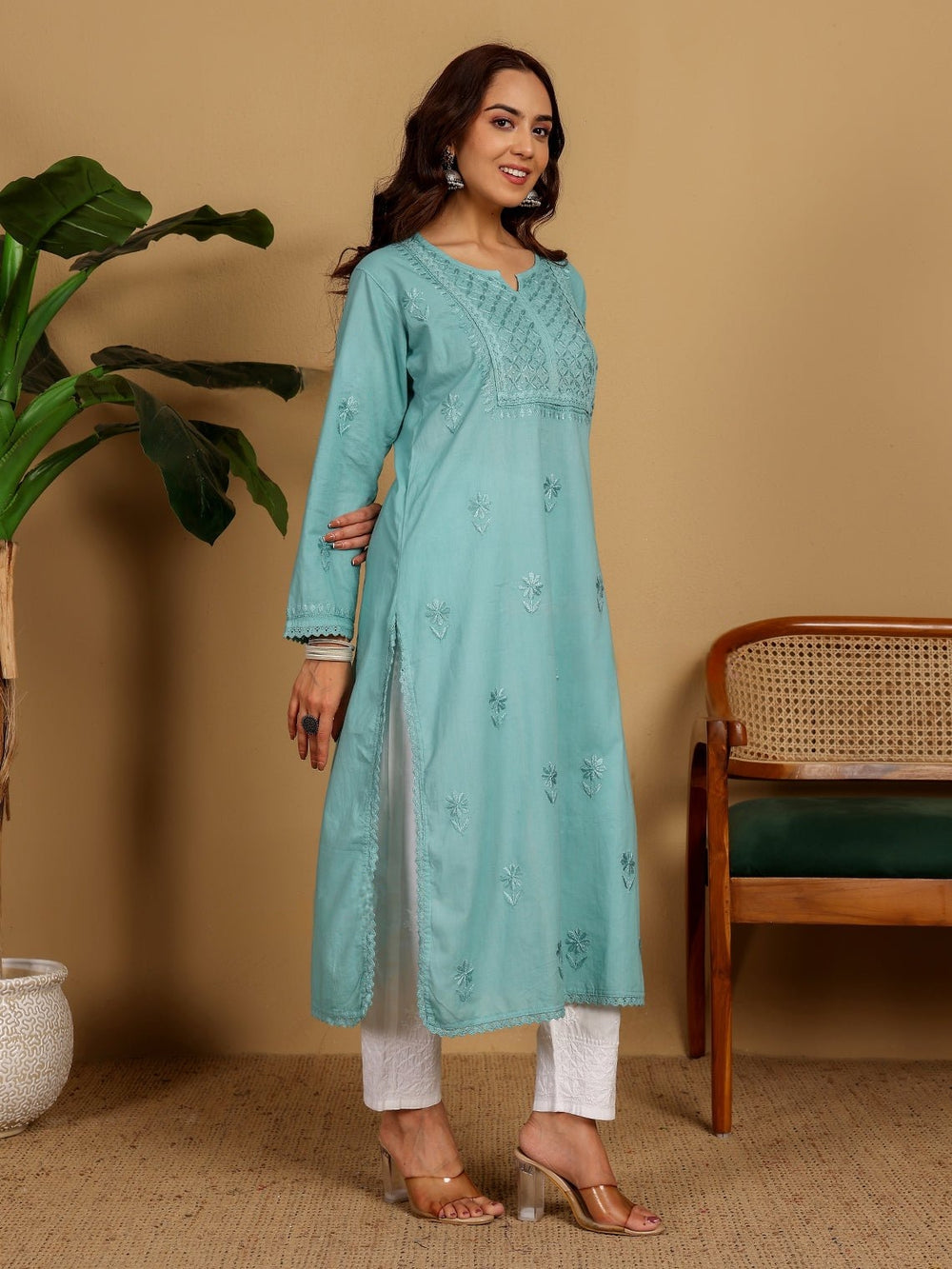 Sea Green Zawiya Dyed Regular Size Mulmul Cotton Chikankari Kurti with Lace Detailing – Perfect for Every Occasions, malabis.in