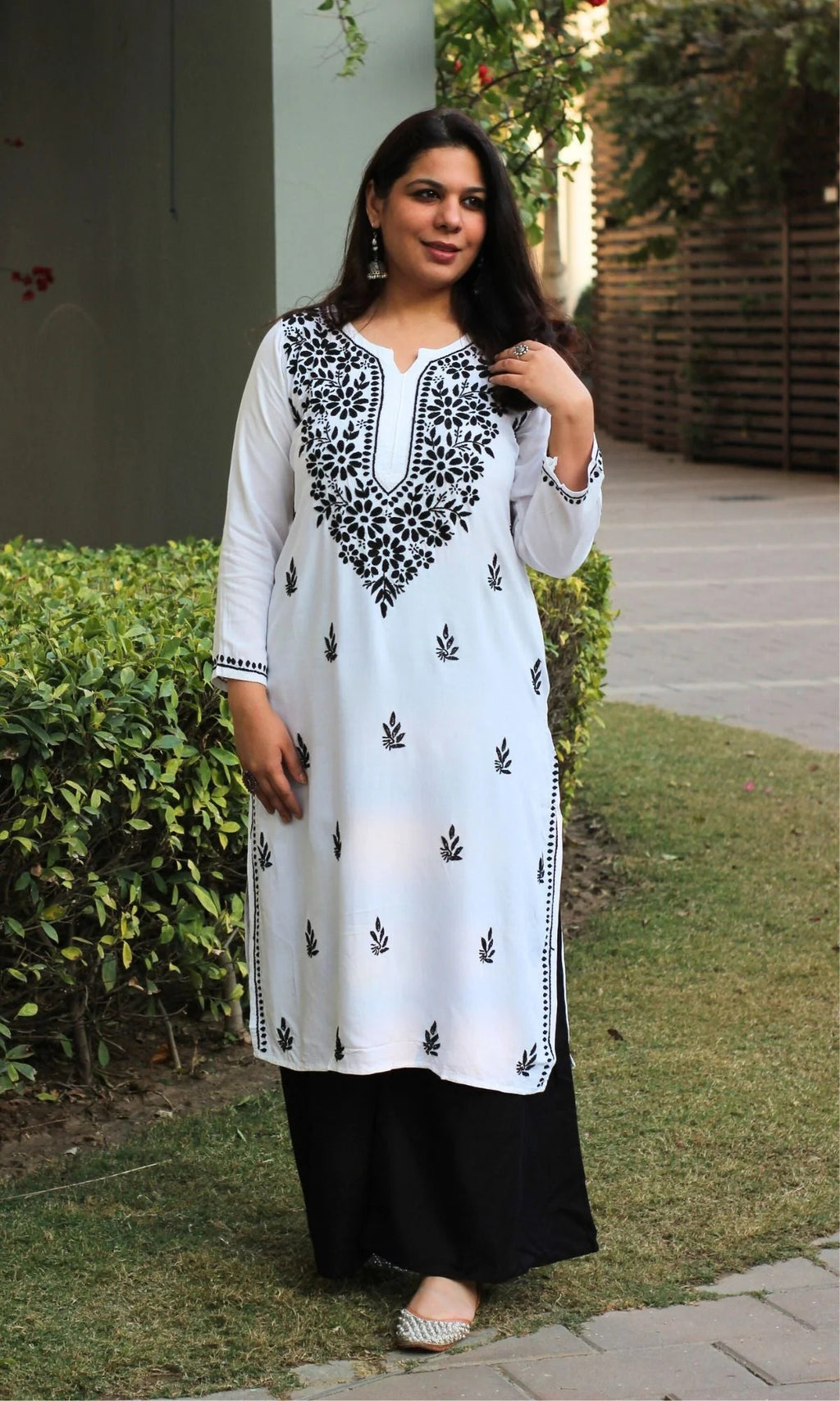 White Mansha Cotton Kurti with Black Thread Embroidery