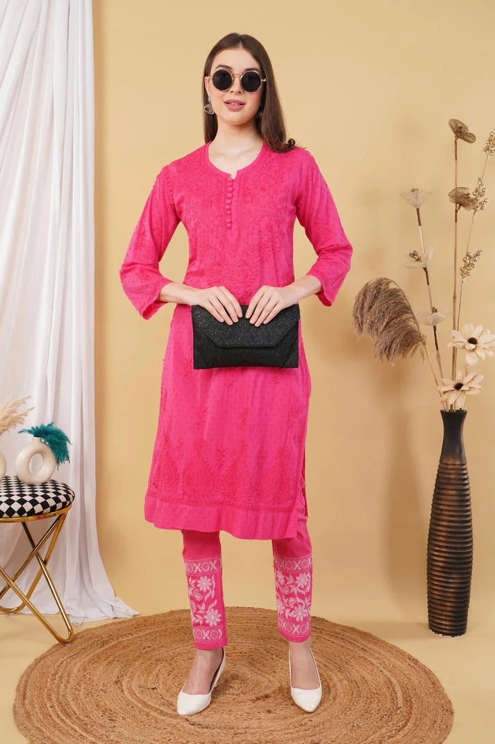 Magenta Shifa Dyed Cotton Kurti & Lycra Pant Set