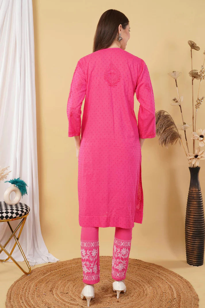 Magenta Shifa Dyed Cotton Kurti & Lycra Pant Set