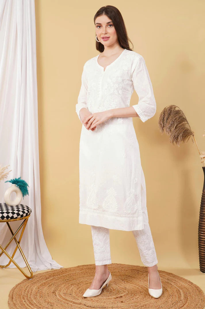 White Shifa Dyed Cotton Kurti & Lycra Pant Set