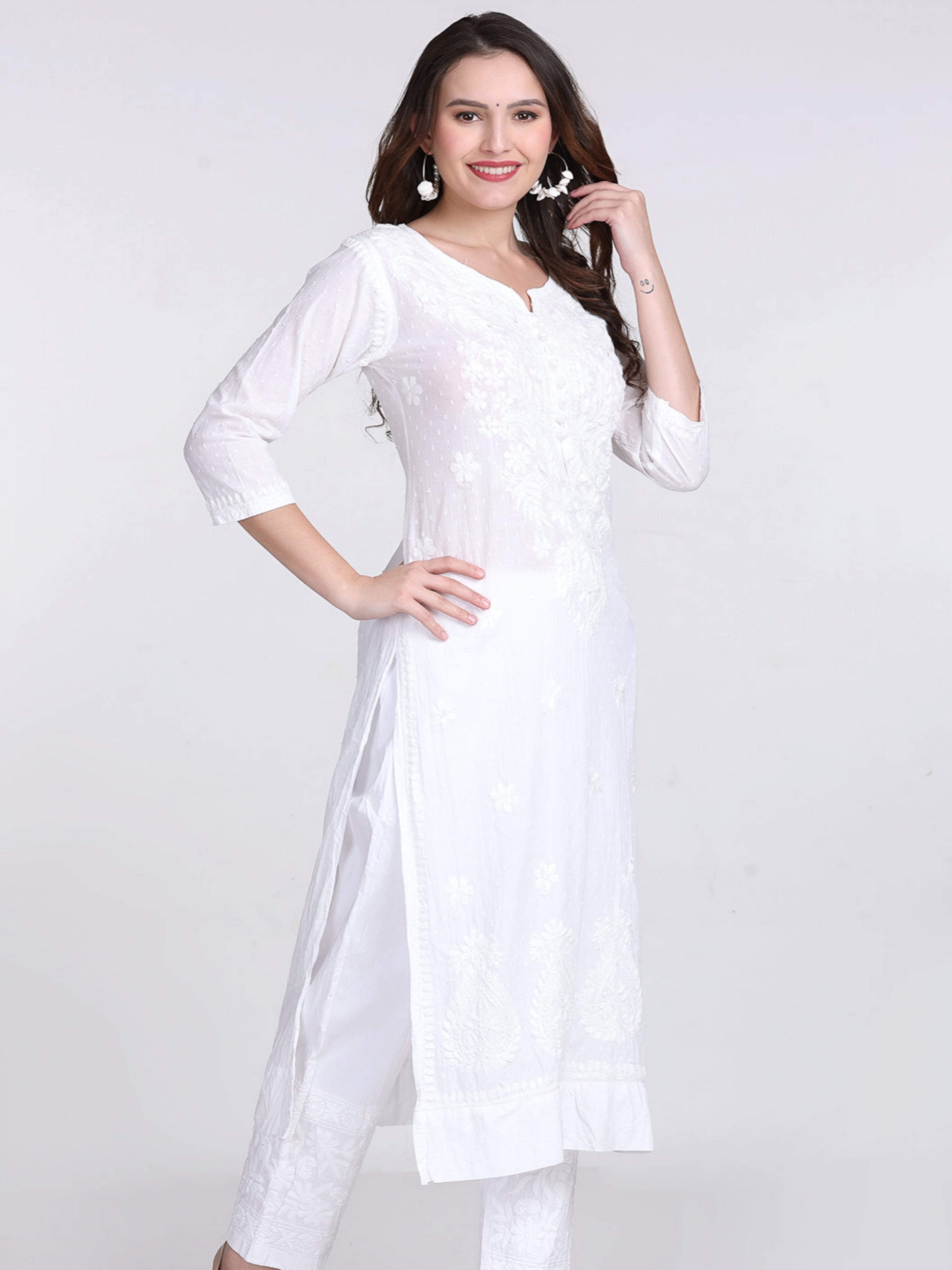 White SAIYAARA Soft Cotton Chikankari Kurti