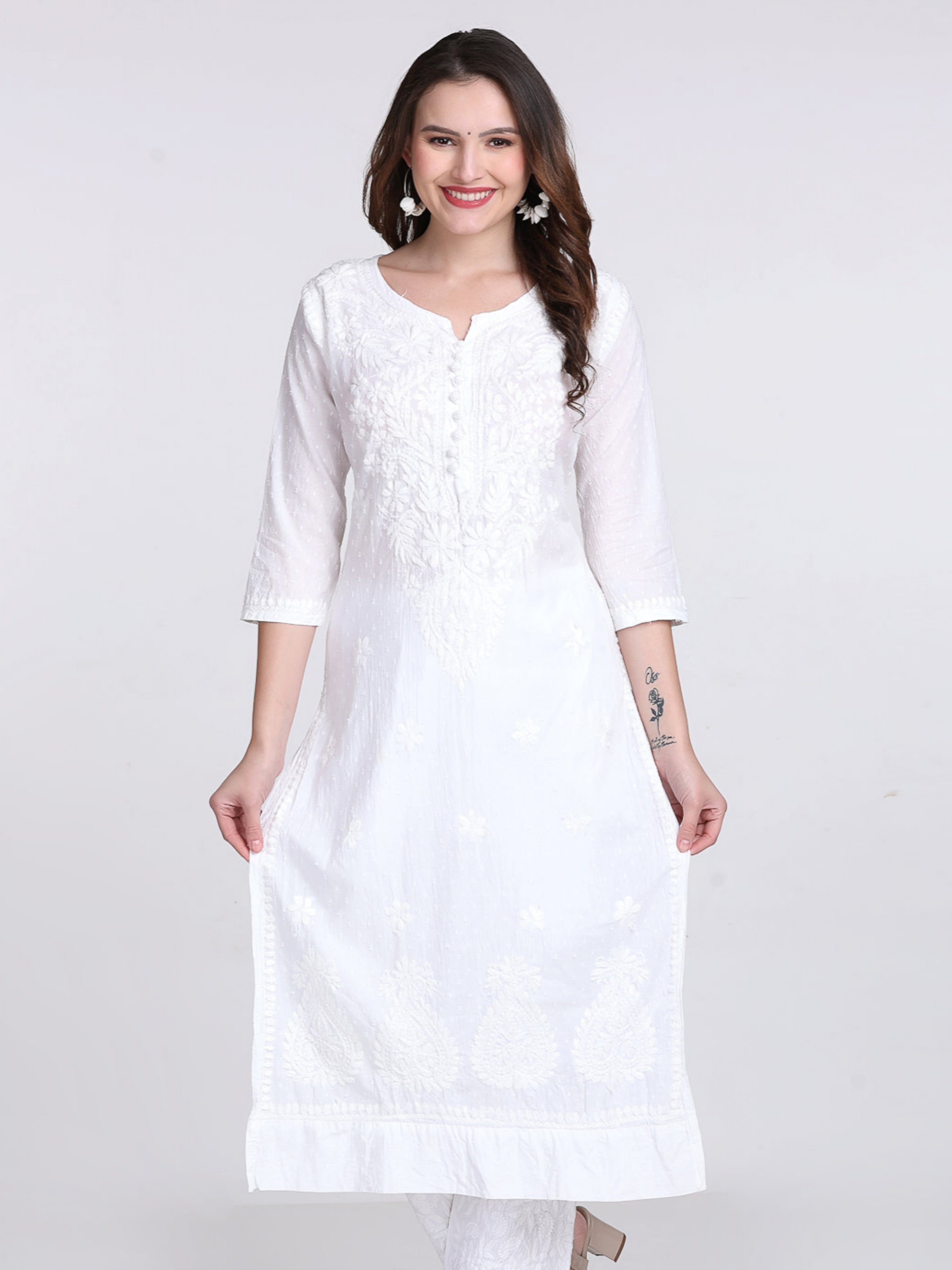 White SAIYAARA Soft Cotton Chikankari Kurti