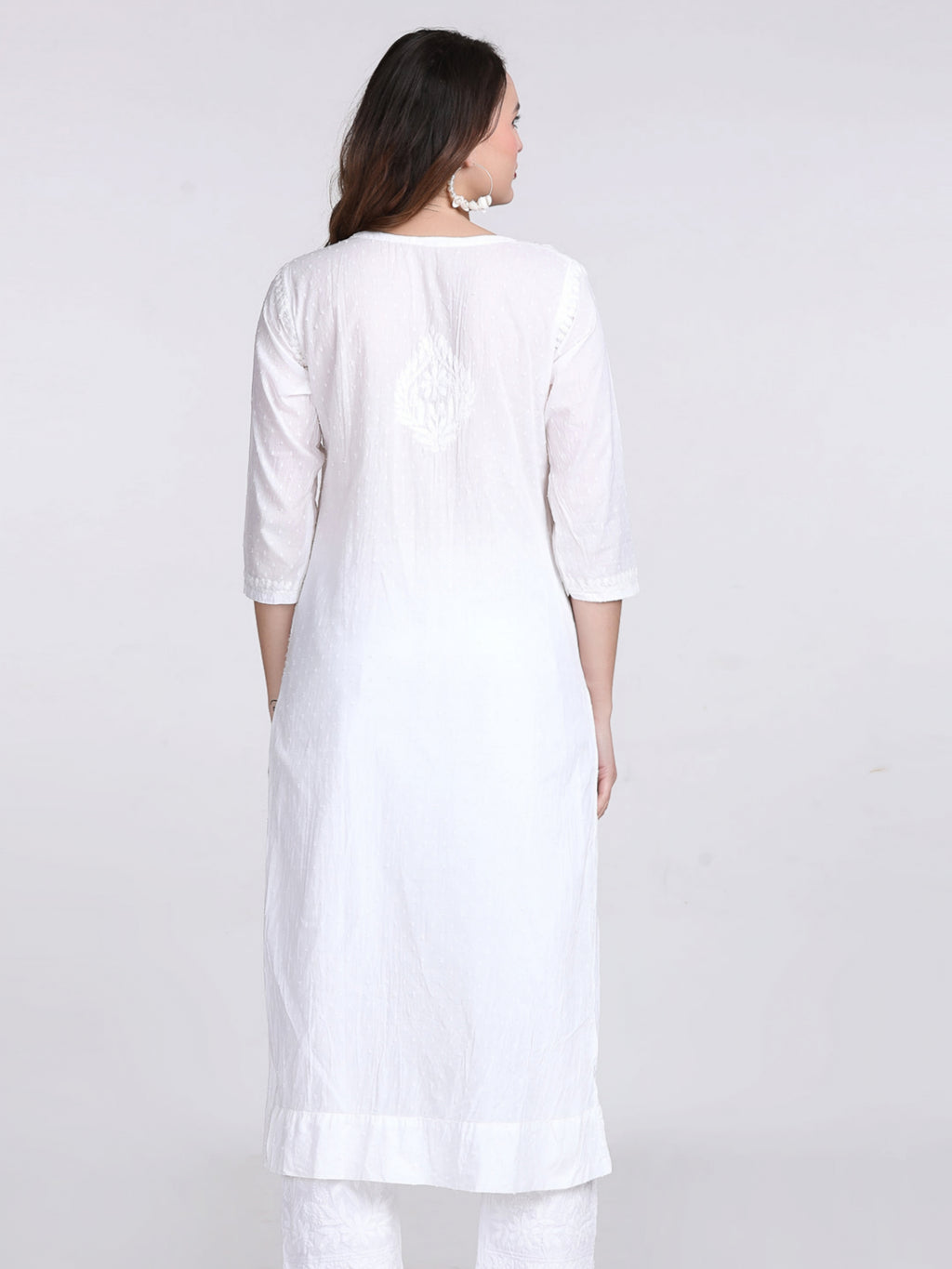 White SAIYAARA Soft Cotton Chikankari Kurti
