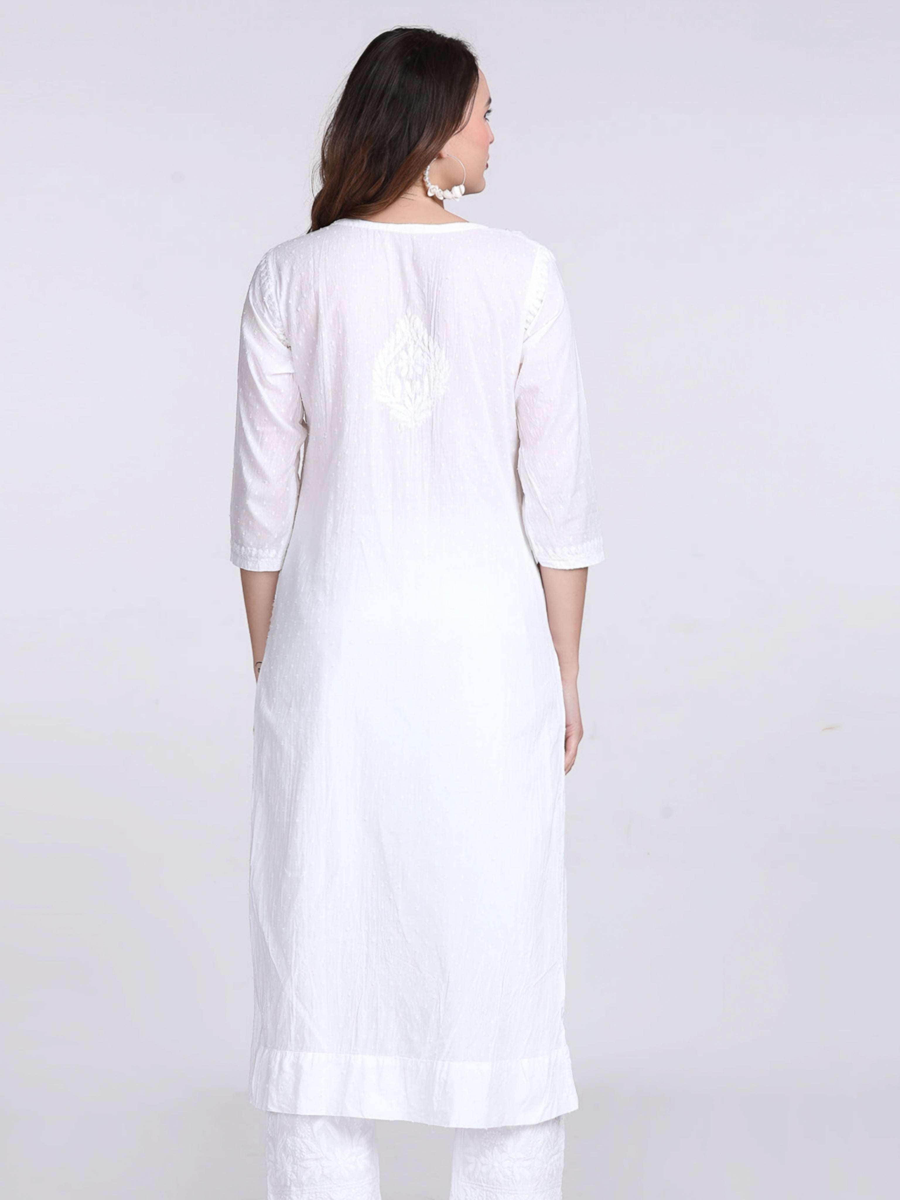 White SAIYAARA Soft Cotton Chikankari Kurti