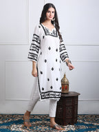 White Ghazal Nyra Cut Modal Straight Kurti