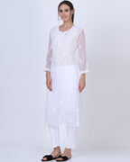 white Iffat Georgette Kurti, Inner & Lycra pant Set